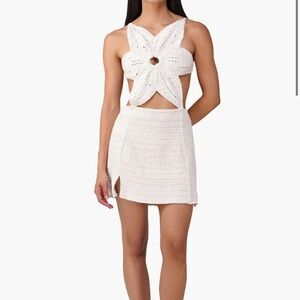 America Beyond CHROCHET FLORAL KNIT DRESS size small NWT